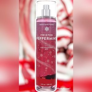 New Bath And Body Work - Twisted Peppermint Body Spray.🍦😋🥰